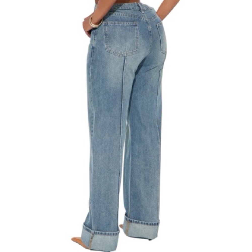 Fashion Nova En Route Cuffed Wide Leg Jeans - Medium Wash, Size: 5 - Picture 2 of 4